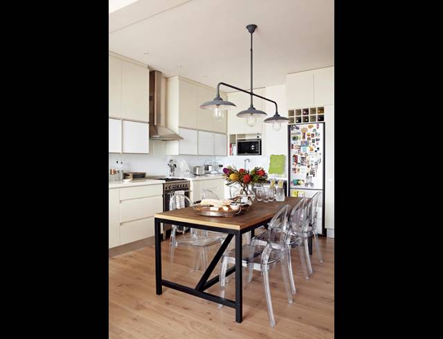 3 BEDROOM FREEHOLD FOR SALE IN DE WATERKANT